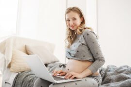 is-it-safe-to-use-a-computer-or-laptop-during-pregnancy