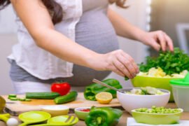 10 Housework a Pregnant Women Should Avoid